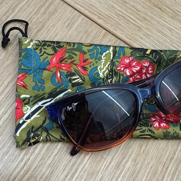 Maui Jim Blue to Brown Gradient Cat-Eye Sunglasses - Picture 4 of 6